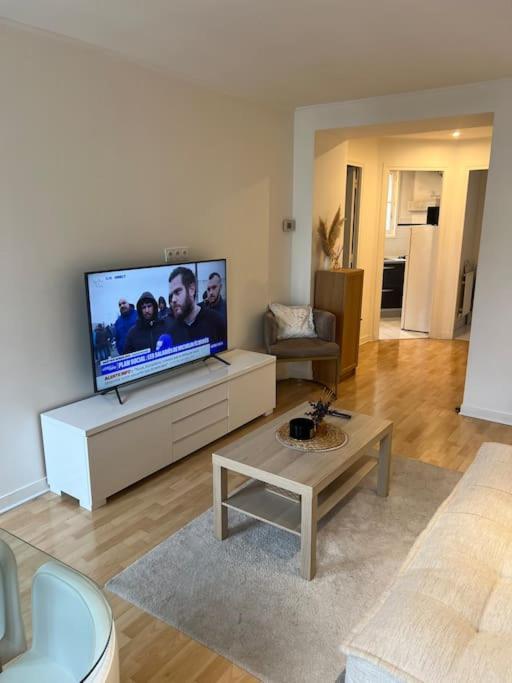 Appartement Paris Vue Tour Eiffel Trocadero Εξωτερικό φωτογραφία